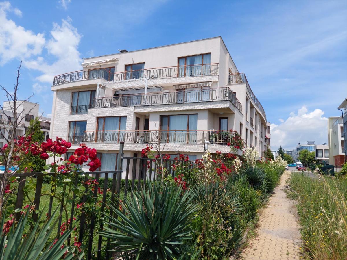 Sea Panorama Apartment - Diamond Beach Sarafovo Burgas Zewnętrze zdjęcie